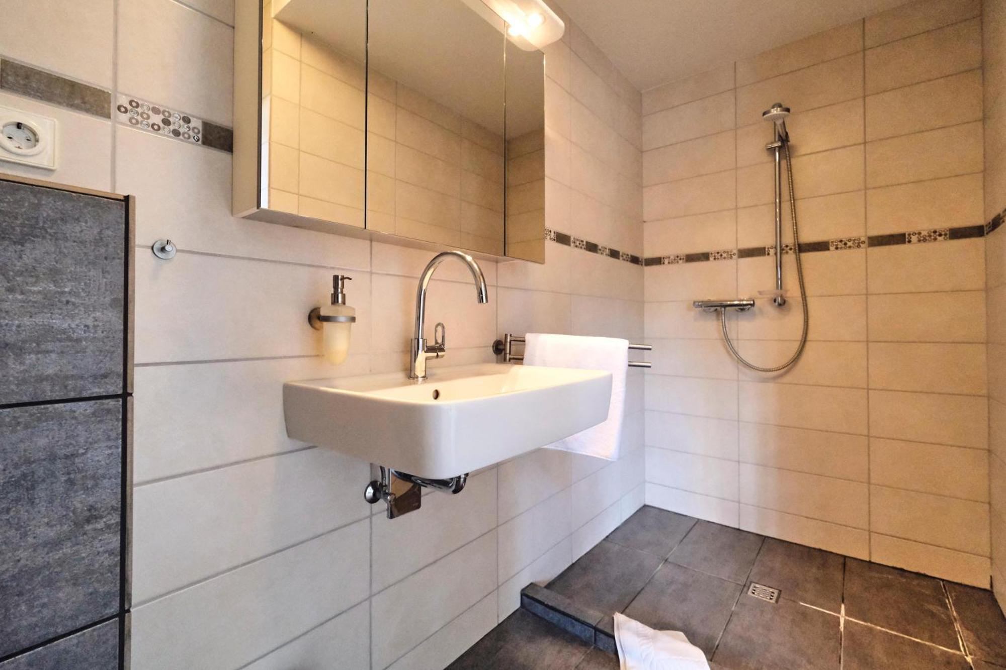 Husby  Landhaus Markerup מראה חיצוני תמונה